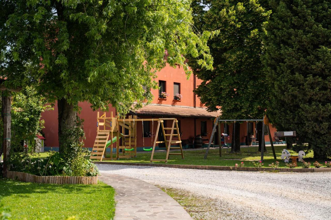 Agriturismo Isola Augusta Palazzolo dello Stella Εξωτερικό φωτογραφία