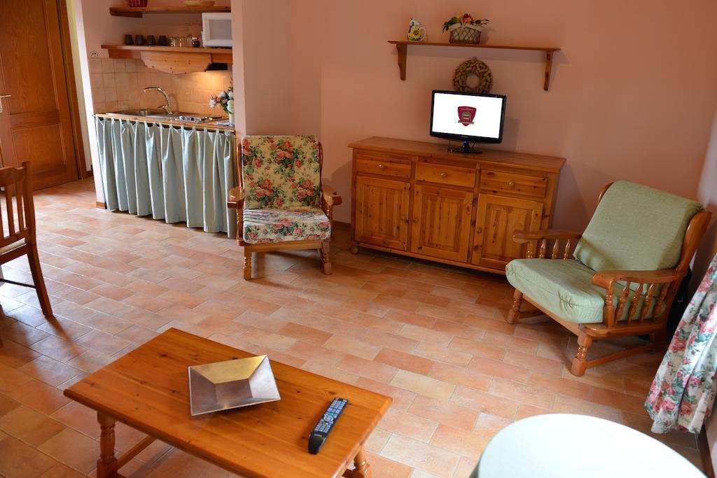Agriturismo Isola Augusta Palazzolo dello Stella Δωμάτιο φωτογραφία
