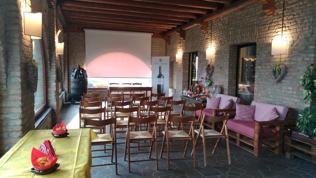 Agriturismo Isola Augusta Palazzolo dello Stella Εξωτερικό φωτογραφία